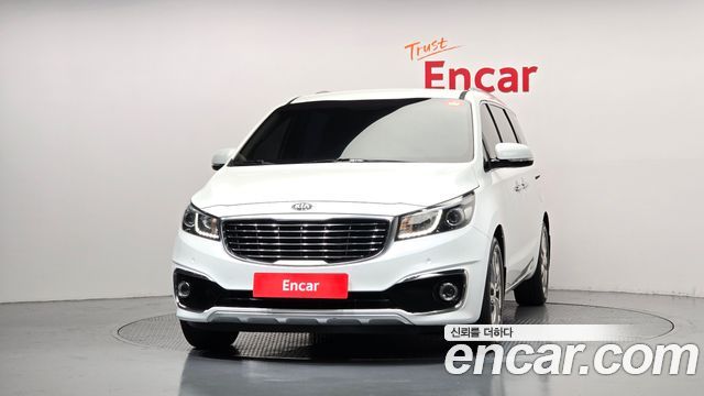 Kia Carnival 9-seater Noblesse — пробег 214 499 км — фото 3 из 5