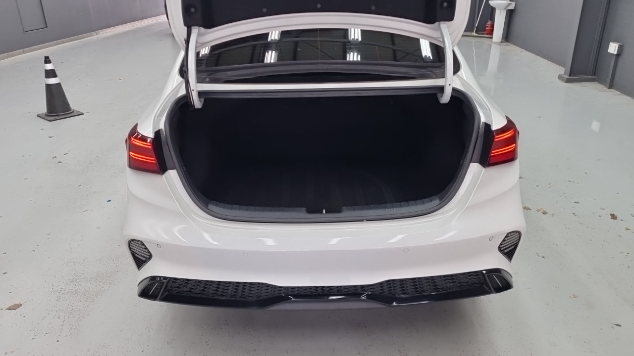 Kia K3 из Кореи Encar