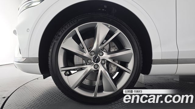 Genesis GV70 из Кореи Encar
