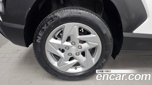 Hyundai Kona из Кореи Encar