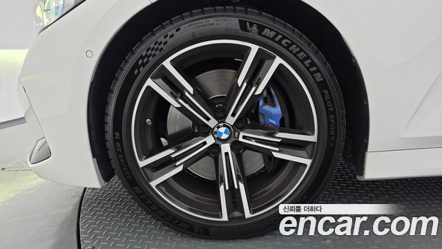 BMW 3-Series 320d xDrive M Sport — пробег 55 464 км — фото 5 из 5