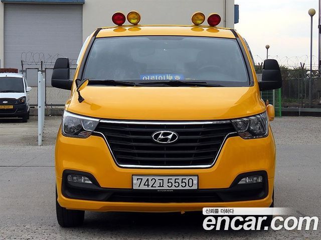 Hyundai Starex School Bus — пробег 157 268 км — фото 2 из 5