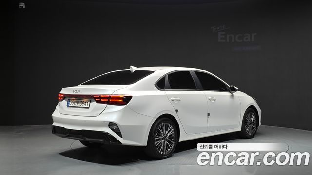 Kia K3 из Кореи Encar