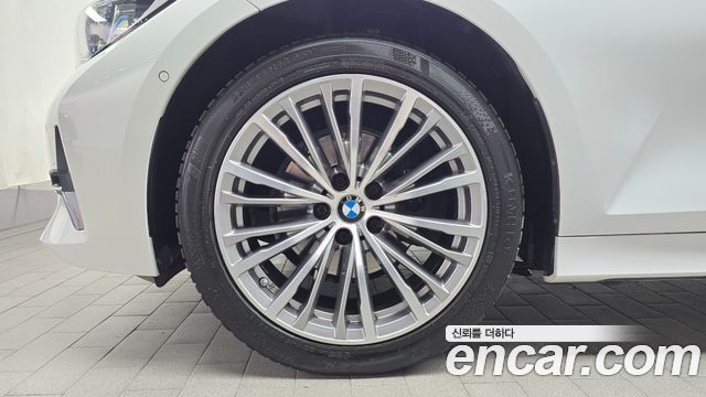 BMW 3-Series из Кореи Encar