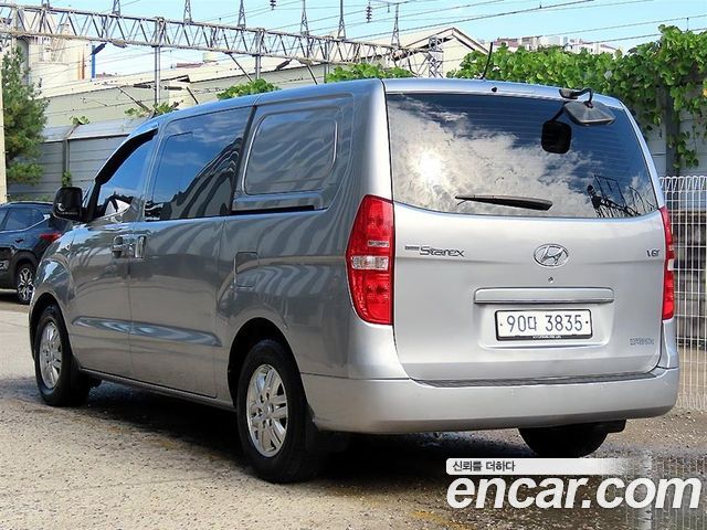 Hyundai Starex 5-Seater VAN Smart — пробег 171 283 км — фото 3 из 5