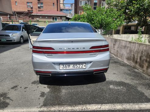 Genesis G90 3.8 AWD Premium Luxury — пробег 82 000 км — фото 2 из 5