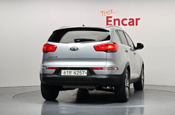 Kia Sportage Diesel 2WD Trendy — пробег 187 360 км — фото 4 из 5