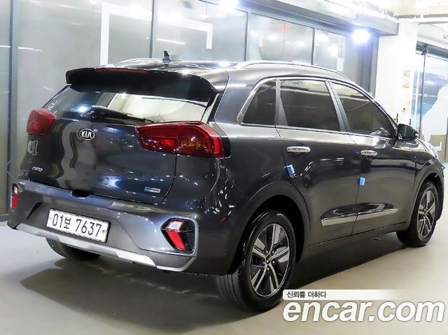 Kia Niro 1.6 HEV Prestige — пробег 146 290 км — фото 4 из 5