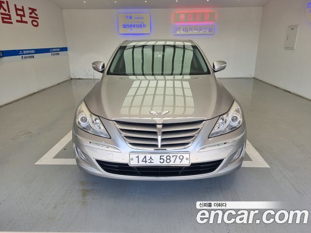 Hyundai Genesis из Кореи Encar