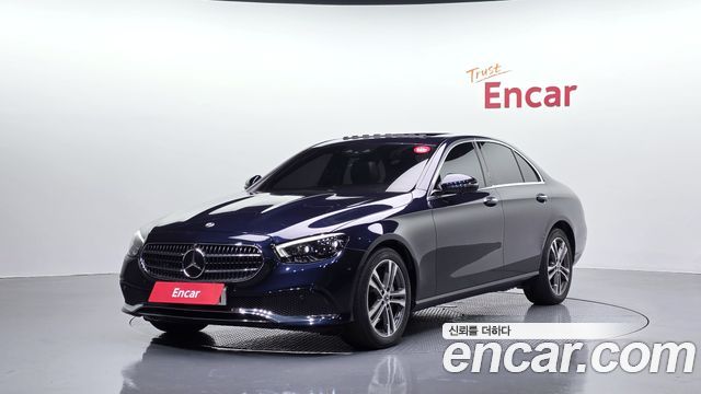 Mercedes-Benz E-Class E350 4MATIC Avantgarde — пробег 51 213 км — фото 1 из 5