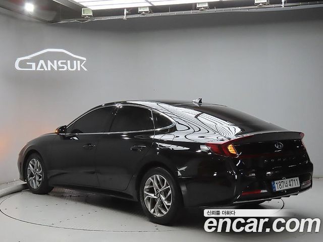 Hyundai Sonata Premium Plus — пробег 68 274 км — фото 2 из 5