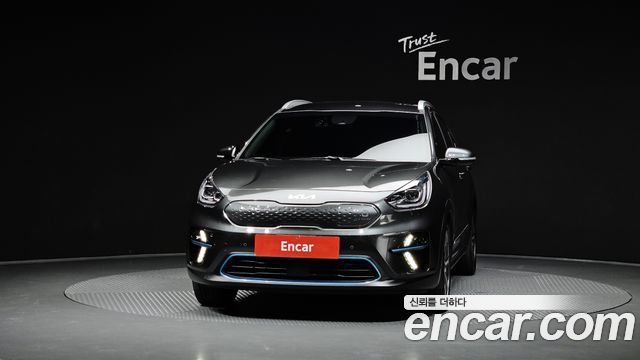 Kia Niro Noblesse — пробег 50 365 км — фото 3 из 5
