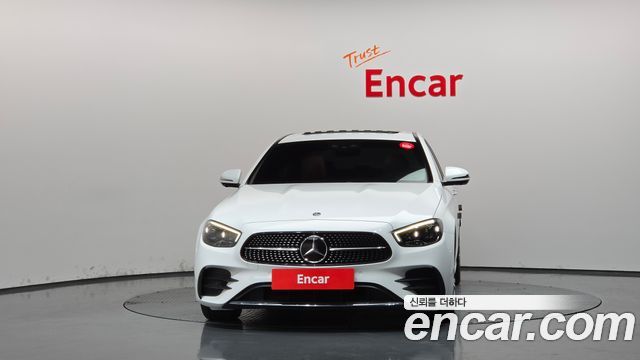 Mercedes-Benz E-Class E220d 4MATIC AMG Line — пробег 89 072 км — фото 3 из 5