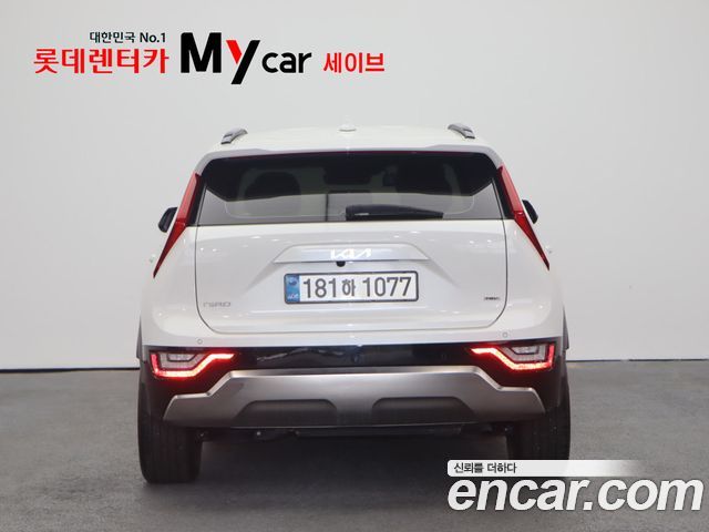 Kia Niro Prestige — пробег 22 797 км — фото 4 из 5