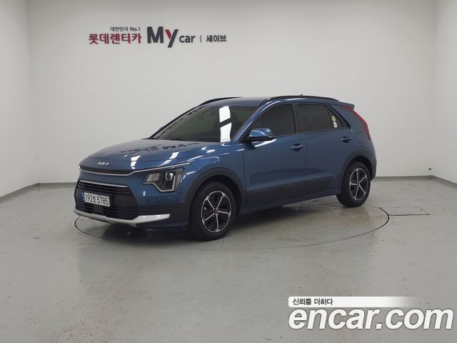 Kia Niro Prestige — пробег 86 981 км — фото 1 из 5