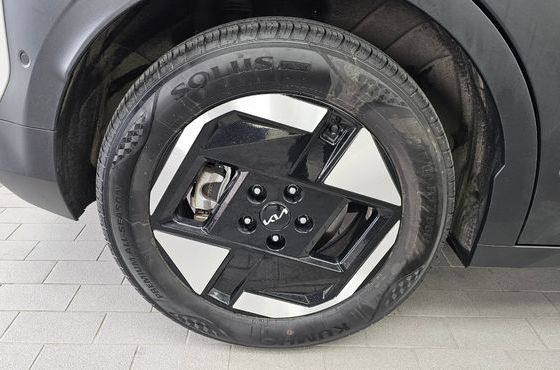 Kia EV3 Long Range 2WD Earth — пробег 42 955 км — фото 5 из 5