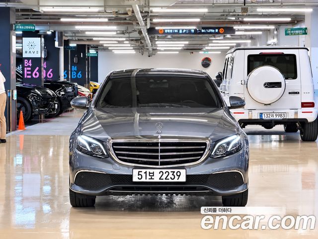 Mercedes-Benz E-Class из Кореи Encar