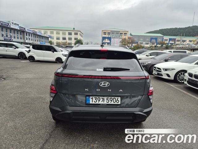 Hyundai Kona H Pick — пробег 12 061 км — фото 4 из 5