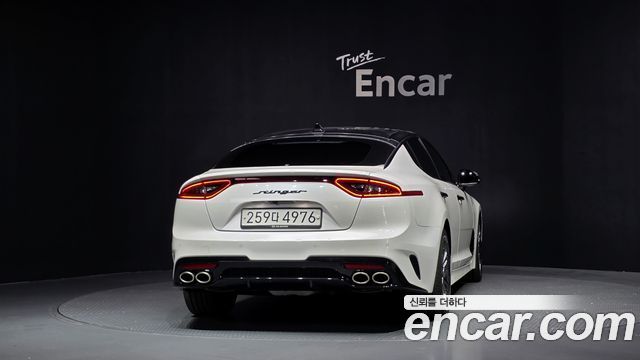 Kia Stinger из Кореи Encar