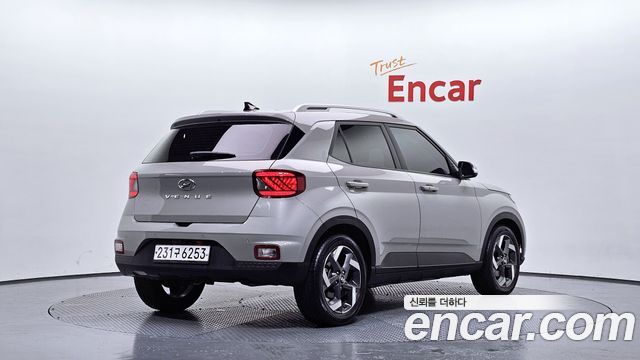 Hyundai Venue из Кореи Encar