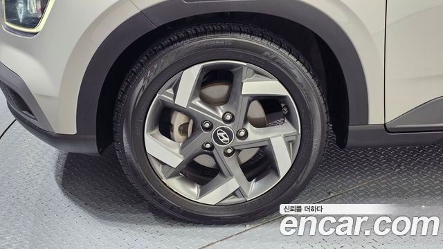 Hyundai Venue из Кореи Encar