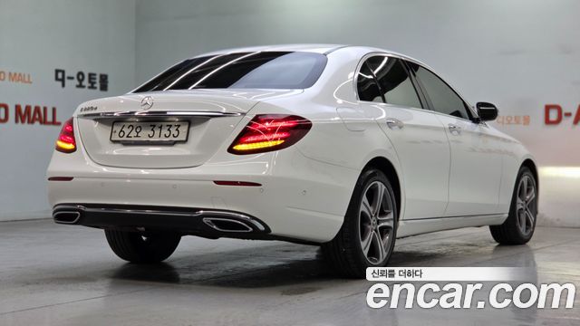 Mercedes-Benz E-Class из Кореи Encar