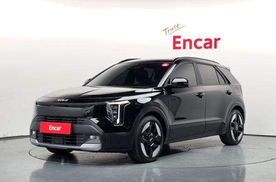 Kia Niro Prestige — пробег 1 422 км — фото 1 из 5