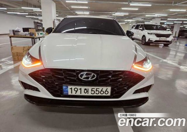 Hyundai Sonata 2.0 Premium Plus — пробег 126 340 км — фото 1 из 5