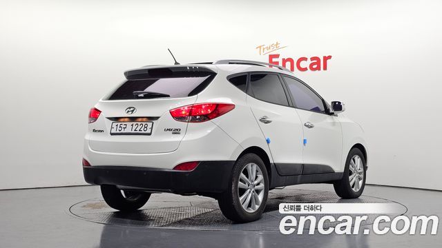 Hyundai Tucson Diesel 2WD LMX20 Premium — пробег 201 147 км — фото 2 из 5