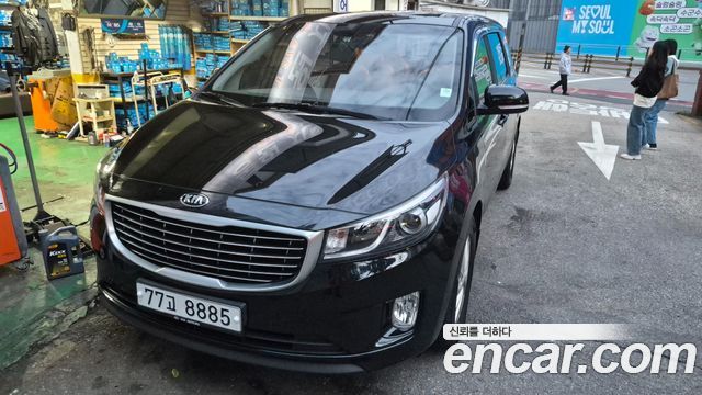 Kia Carnival 11-seater Deluxe — пробег 160 476 км — фото 1 из 5