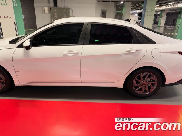 Hyundai AVANTE Modern — пробег 70 000 км — фото 5 из 5