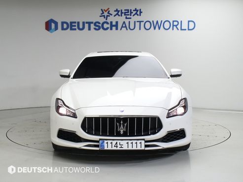 Maserati Quattroporte 3.0 V6 Granlusso — пробег 33 316 км — фото 3 из 5