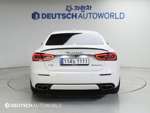 Maserati Quattroporte 3.0 V6 Granlusso — пробег 33 316 км — фото 4 из 5