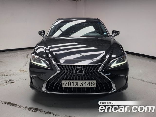 Lexus ES Luxury Plus — пробег 133 430 км — фото 3 из 5