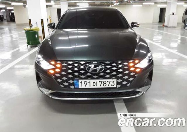 Hyundai Grandeur Premium — пробег 141 910 км — фото 1 из 5