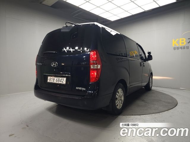 Hyundai Starex Van 3-Seater Smart — пробег 124 000 км — фото 5 из 5