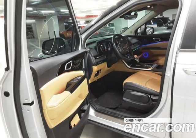 Kia Carnival Diesel 9-Seater Prestige — пробег 86 034 км — фото 4 из 5