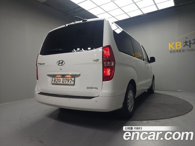Hyundai Starex Van 5-Seater Modern — пробег 44 000 км — фото 5 из 5