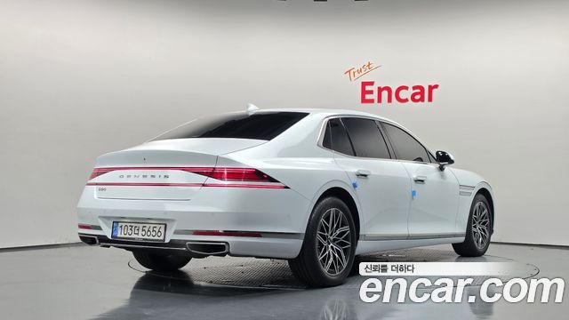Genesis G90 из Кореи Encar