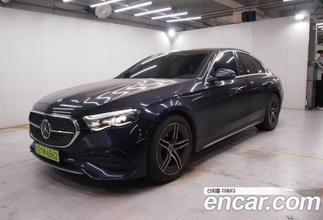 Mercedes-Benz E-Class E300 4MATIC AMG Line — пробег 33 639 км — фото 4 из 5