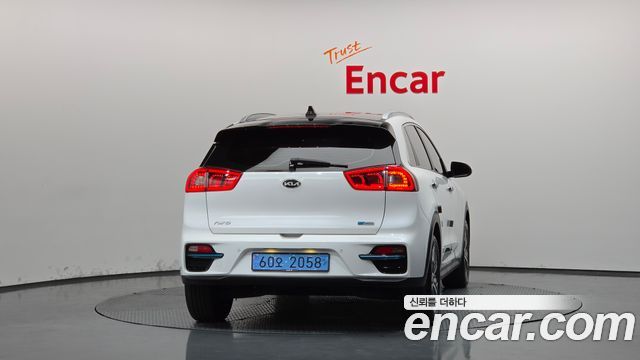 Kia Niro из Кореи Encar