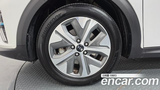 Kia Niro из Кореи Encar