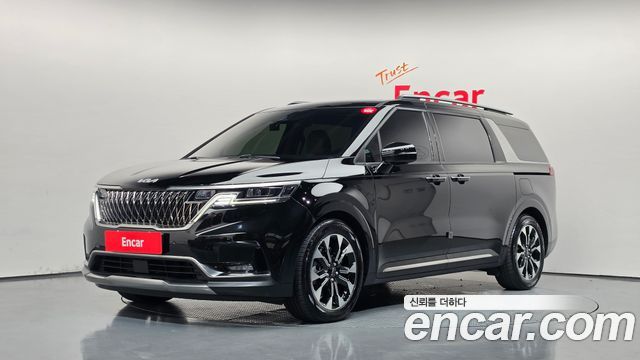 Kia Carnival Diesel 9-Seater Signature — пробег 66 630 км — фото 1 из 5