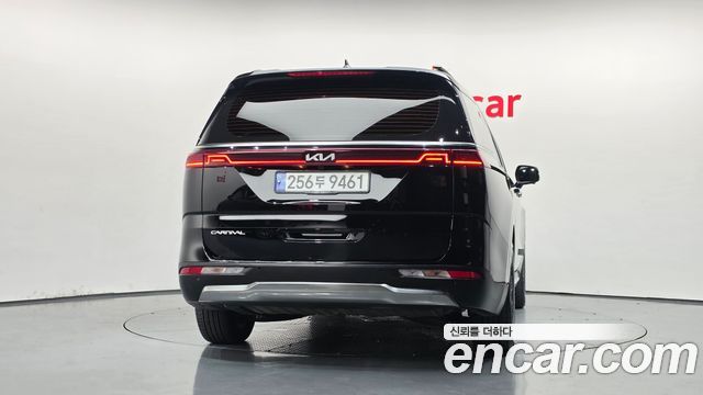 Kia Carnival Diesel 9-Seater Signature — пробег 66 630 км — фото 4 из 5