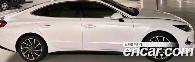 Hyundai Sonata 2.0 Premium Family — пробег 71 600 км — фото 4 из 5