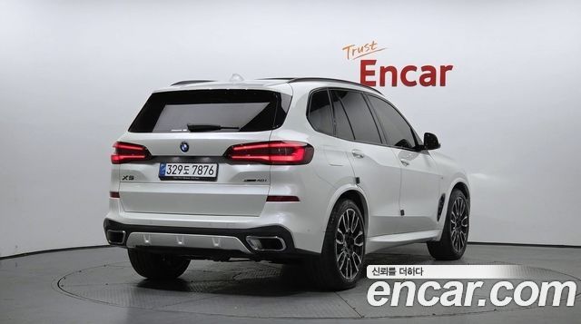 BMW X5 xDrive 40i M Sport — пробег 4 087 км — фото 2 из 5