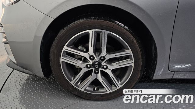 Kia K3 из Кореи Encar