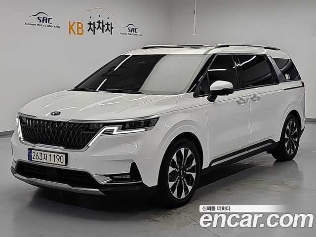 Kia Carnival Diesel 9-Seater Signature — пробег 79 214 км — фото 1 из 5