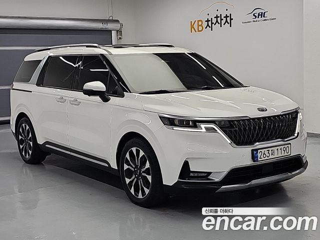 Kia Carnival Diesel 9-Seater Signature — пробег 79 214 км — фото 4 из 5