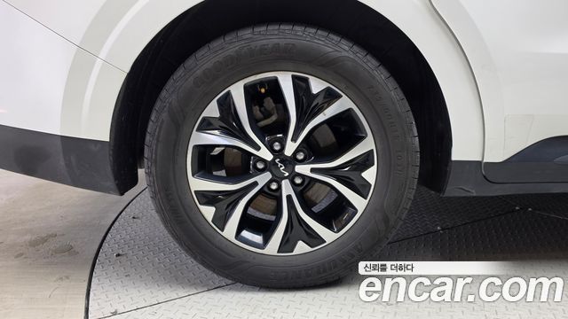 Kia Carnival Gasoline 9-Seater Prestige — пробег 86 990 км — фото 5 из 5
